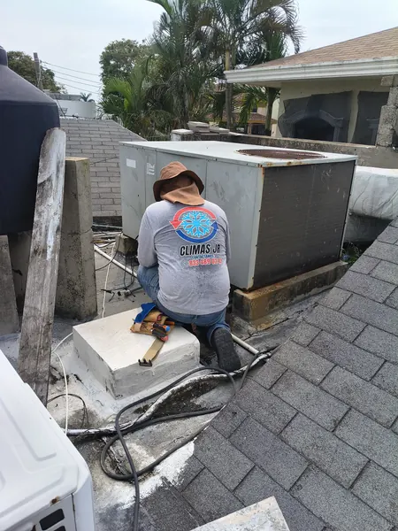 Trabajo de aire acondicionado y climas terminado en Tampico — foto 1 de 3