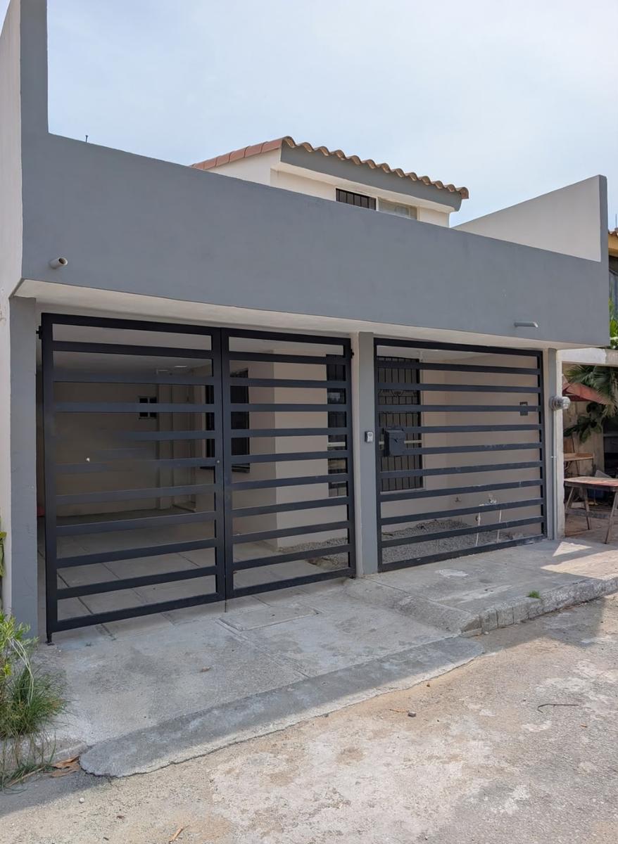 Casa en venta en Fraccionamiento Joyas de MIramapolis, Ciudad Madero